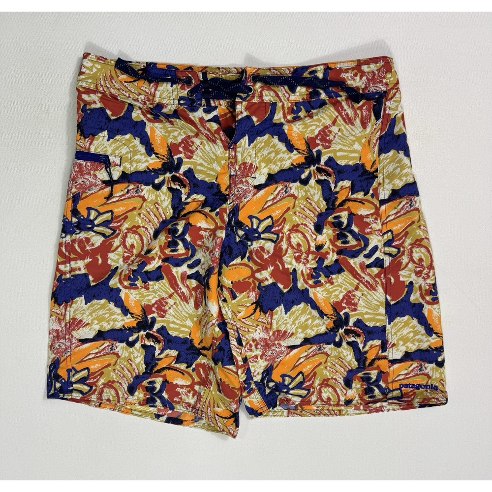 Patagonia Wavefarer Board Shorts Mens 32 Floral Surf Swim Trunk 86558 Orange